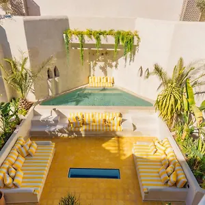 & By Xo-riad Riad Marrakesh